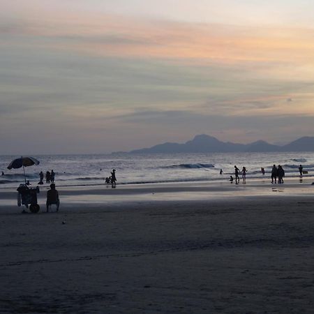 Hostel Ohanalu Surf House Itanhaém 外观 照片